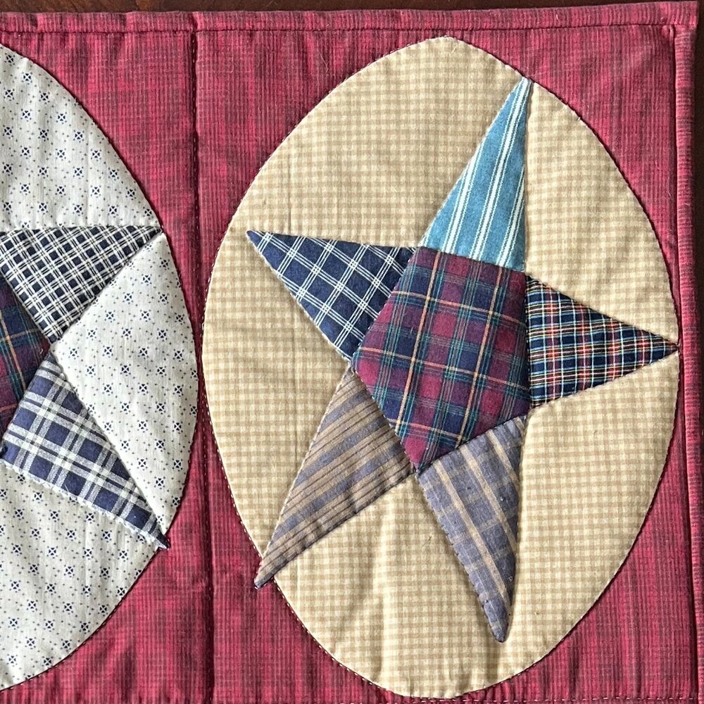 Handstitched Hand-Quilted Patchwork Primitive Colonial Star Quilt Table Topper - Picture 3 of 13